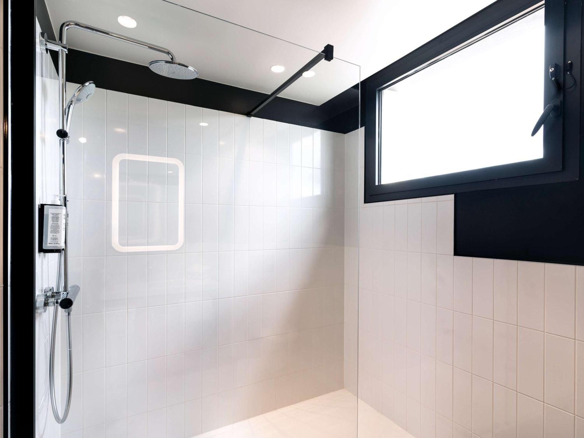Ibis Styles Paris Villejuif Exterior foto